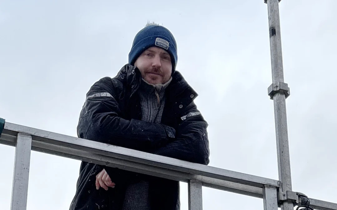 Håkon er ny tømrer i Norrøn Bolig